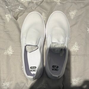 Asos design white shoes